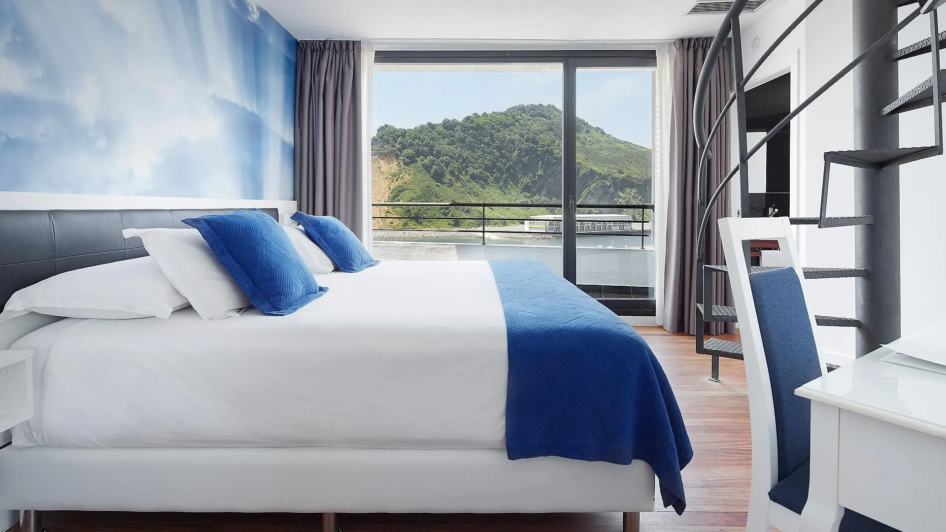 Hotel & Thalasso Villa Antilla - Habitaciones Con Terraza - Thalasso Incluida Orio Spain