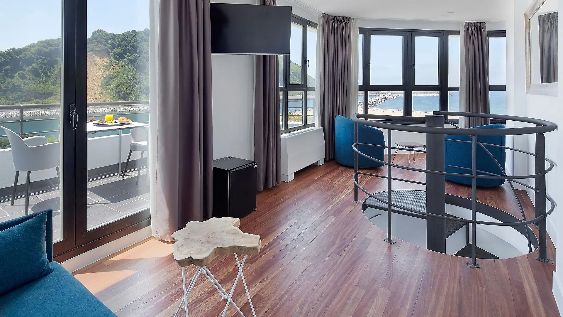 Hotel & Thalasso Villa Antilla - Habitaciones Con Terraza - Thalasso Incluida Orio Spain