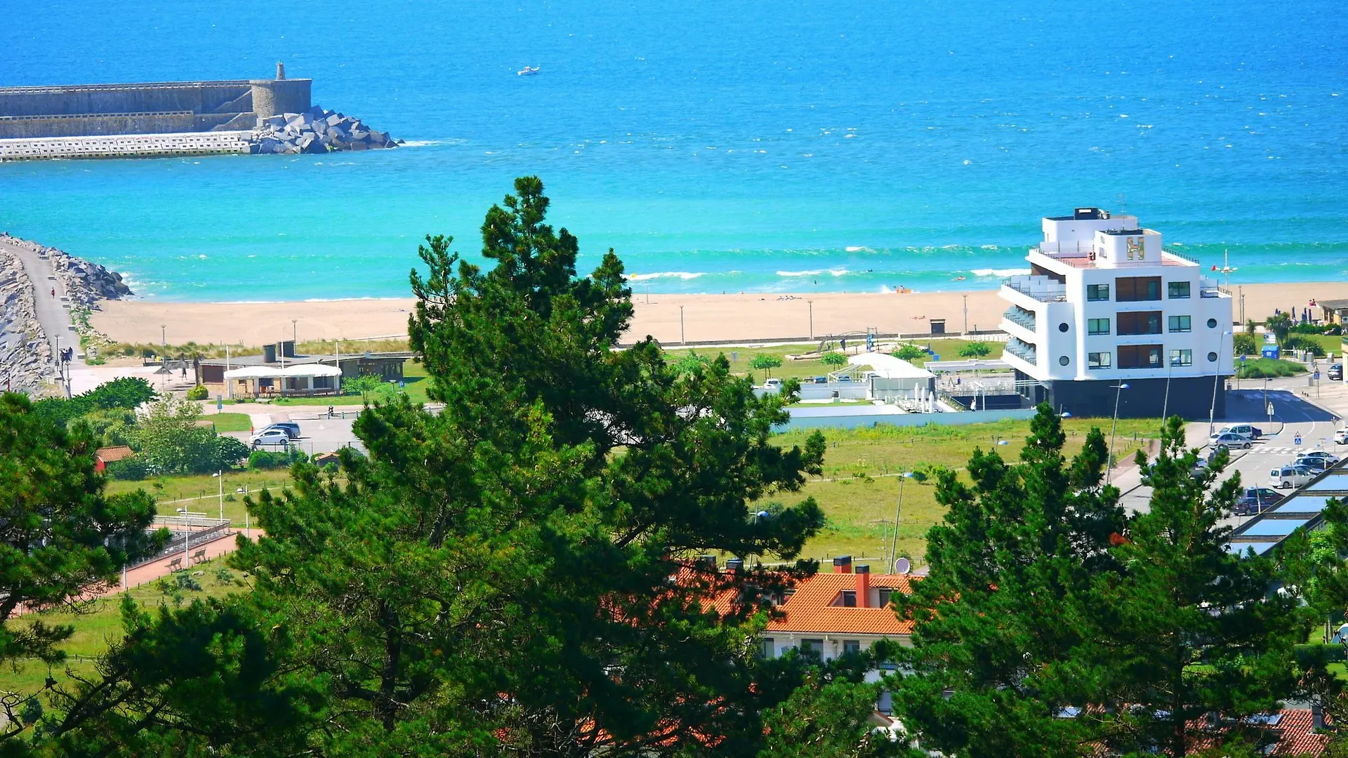 Hotel & Thalasso Villa Antilla - Habitaciones Con Terraza - Thalasso Incluida Orio 3*,  Spain
