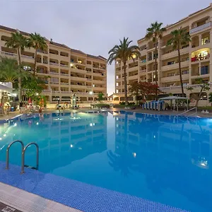 Castle Harbour Official Apartahotel