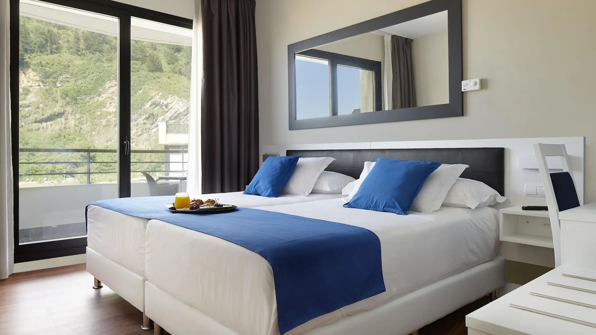 Hotel & Thalasso Villa Antilla - Habitaciones Con Terraza - Thalasso Incluida Orio